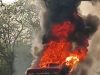 चंद्रपूर-गडचिरोली मार्गावर धावत्या इलेक्ट्रिक बसला भीषण आग ; ४३ प्रवाशांचे थोडक्यात बचाव