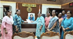 एल्गार :- टेमुर्डा येथे बिअर बारला ग्रामस्थ व महिलांचा तीव्र विरोध; जिल्हाधिकाऱ्यांकडे निवेदन